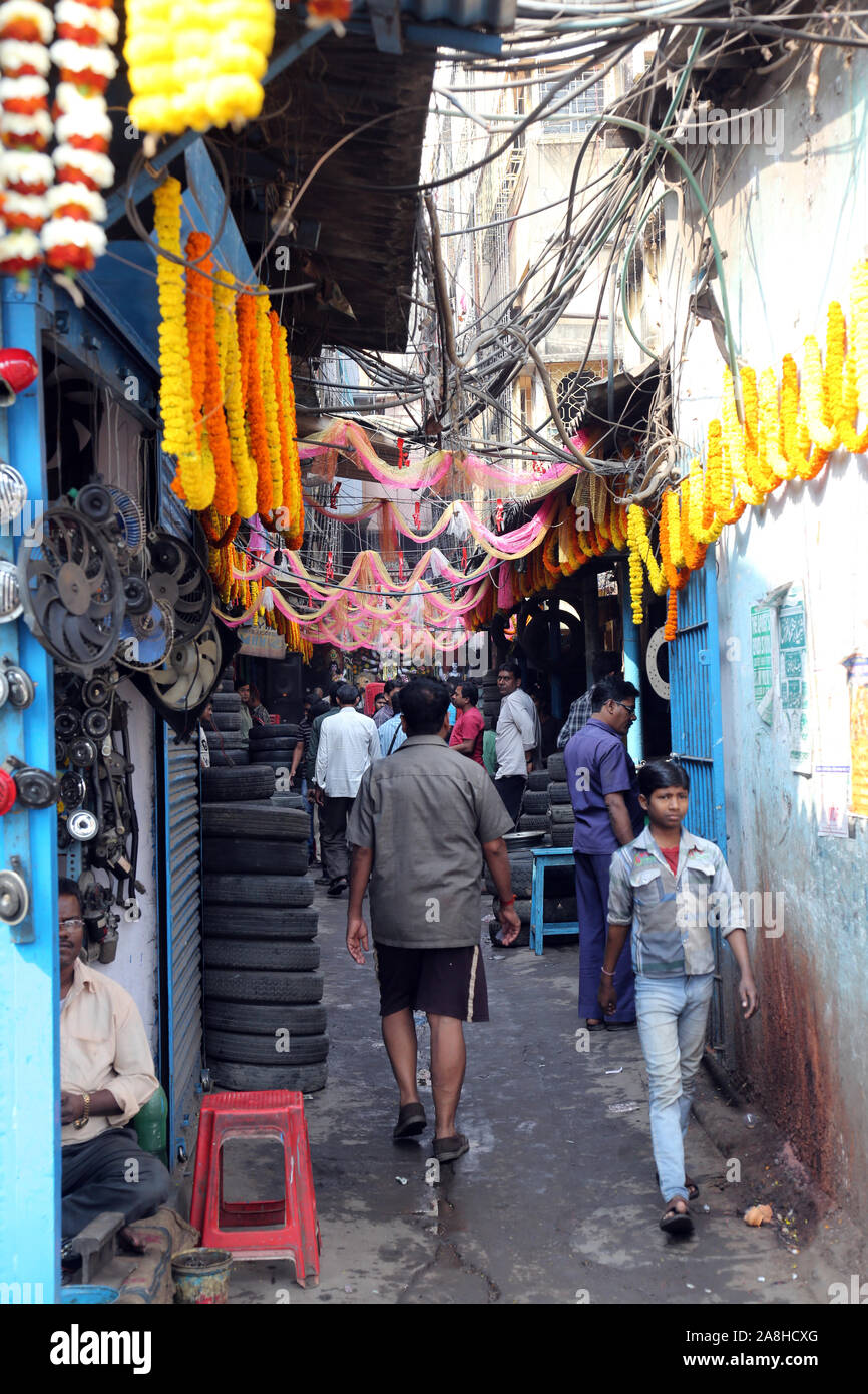 Auto Parts Store auf Malik Bazar in Kolkata, Indien Stockfoto