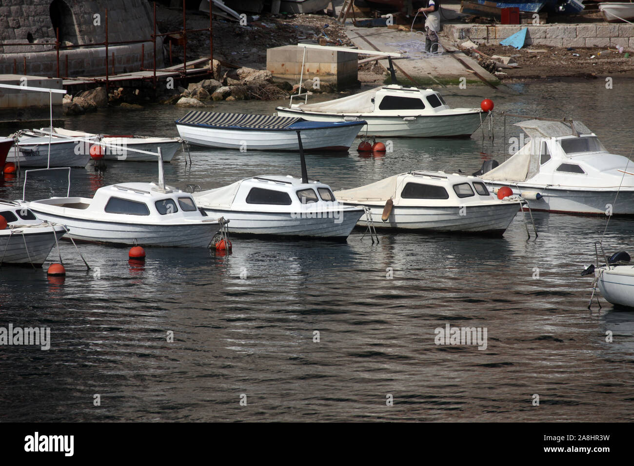 Boote in den Hafen von Dubrovnik, Kroatien Stockfoto