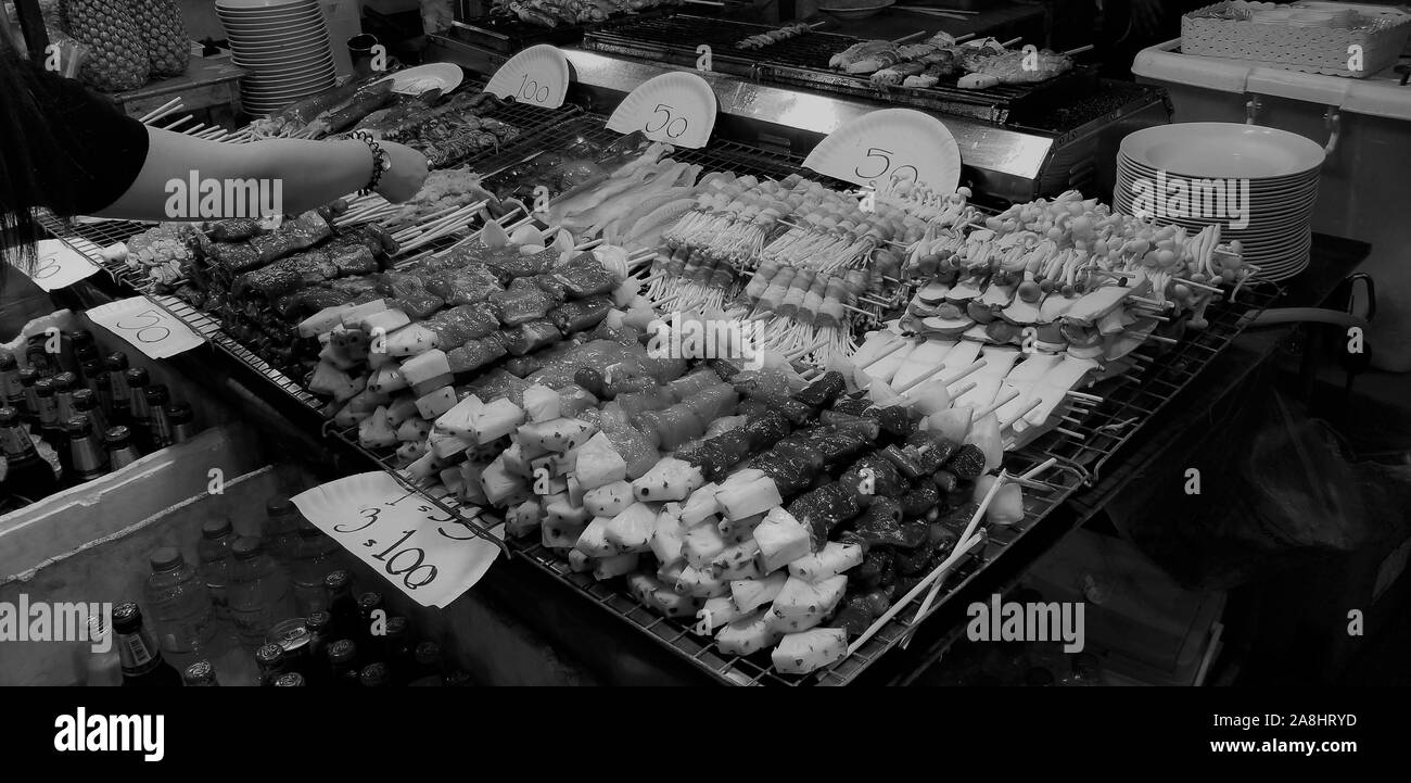 Die Sehenswürdigkeiten von fantastischen Street Food rund um Thailand Stockfoto