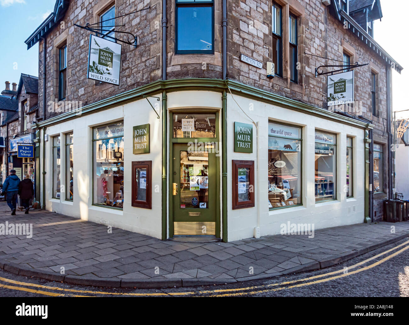 John Muir Trust wilde Raum Ausstellung und Shop Atholl Road, Pitlochry, Perth und Kinross Schottland Großbritannien Stockfoto