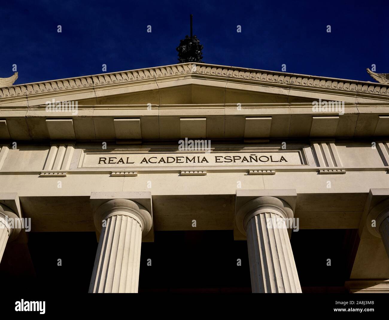 REAL ACADEMIA DE LA LENGUA - las mejores DE LA FACHADA. Autor: AGUADO DE LA SIERRA MIGUEL. Ort: ACADEMIA DE LA LENGUA - AUSSEN. MADRID. Spanien. Stockfoto