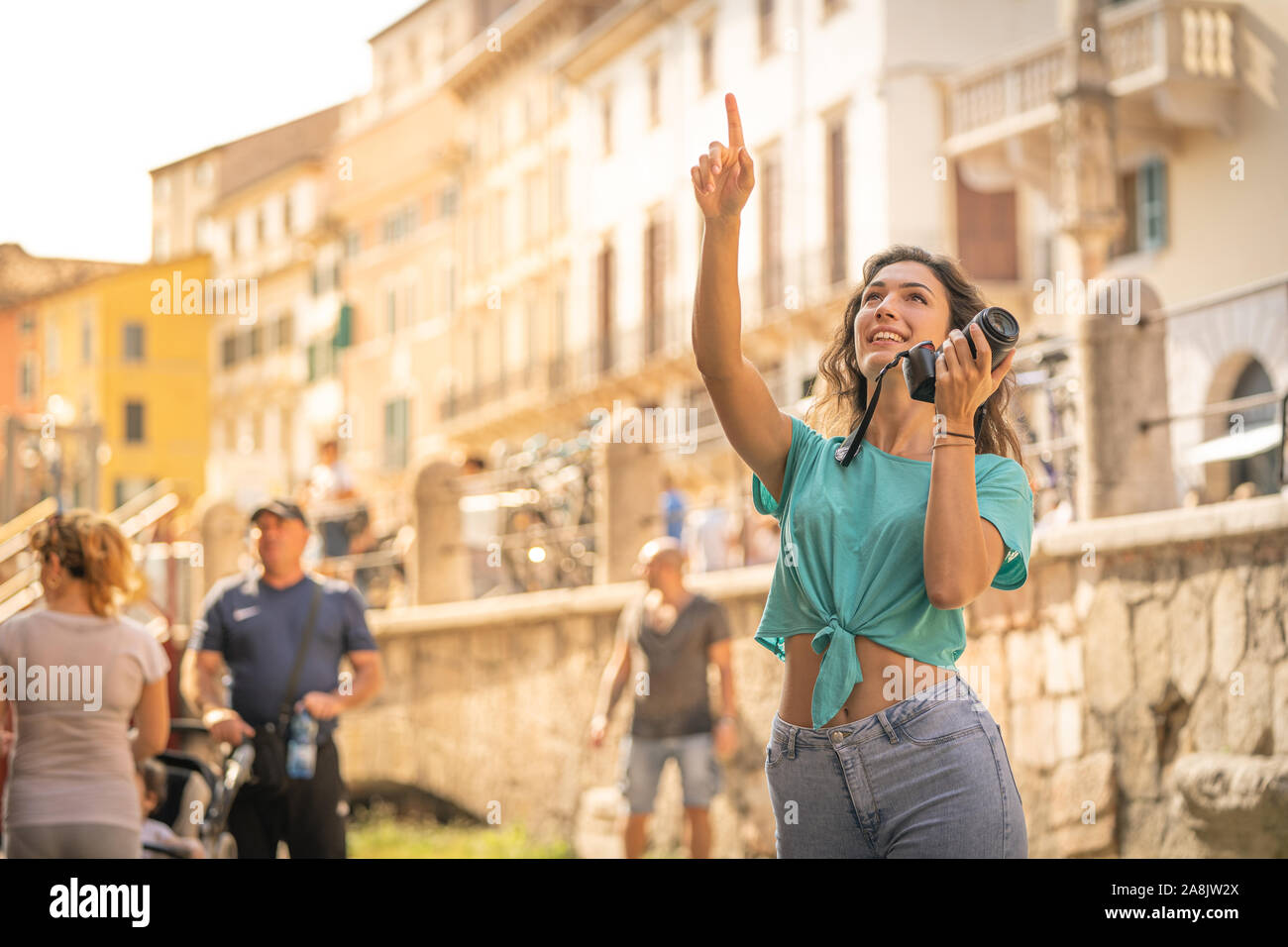 Mädchen Tourist im Urlaub in Verona, der Arena, Italien Stockfoto