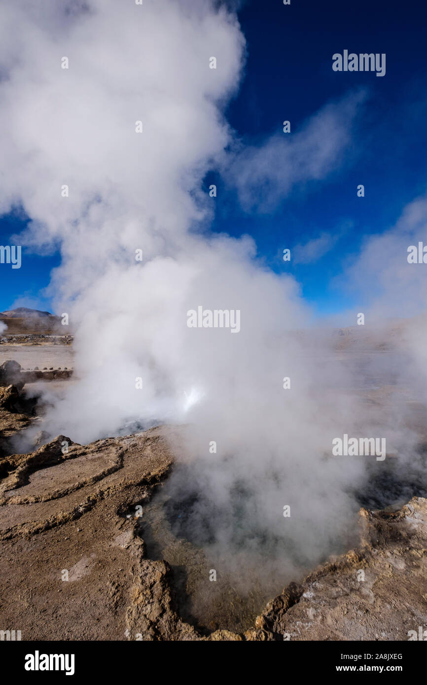 Fumarolen bei El Tatio Geysir Feld im Norden Chiles Stockfoto