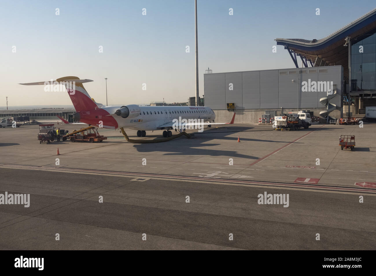 Madrid, Spanien-06 30 2019: Adolfo Suarez Flughafen Madrid (Aeropuerto Adolfo Suárez) Madrid (MAD), der Internationale Flughafen von Madrid, Madrid Flughafen ist. Stockfoto