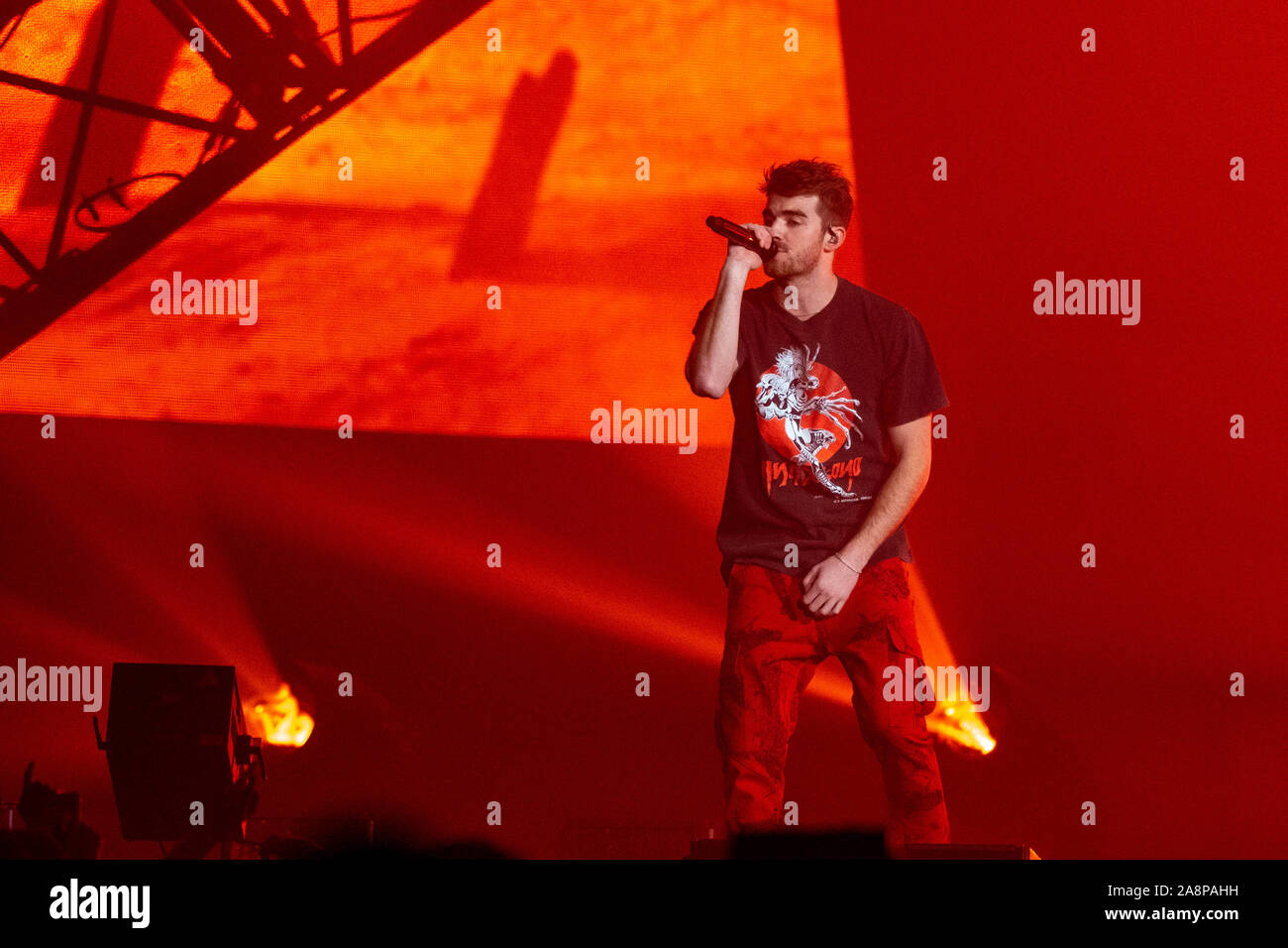 November 9, 2019, Madison, Wisconsin, USA: ANDREW TAGGART des Chainsmokers während des Weltkrieges Freude Tour an der Alliant Energy Center in Madison, Wisconsin (Bild: © Daniel DeSlover/ZUMA Draht) Stockfoto