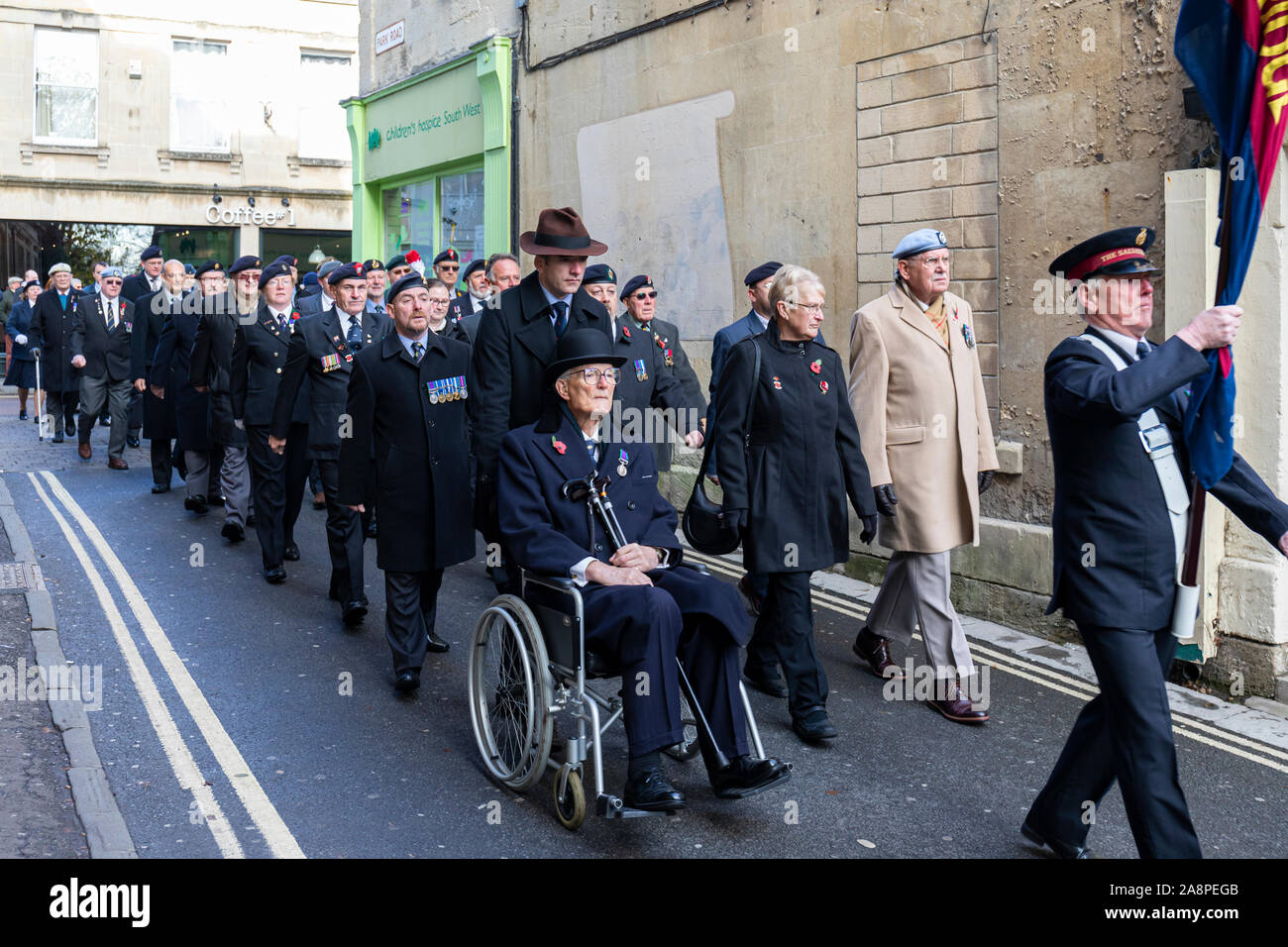 Trowbridge Royal British Legion Remembrance Sonntag Parade, 10. November 2019, Ankunft am war Memorial in Trowbridge Park, Wiltshire, England, Großbritannien Stockfoto