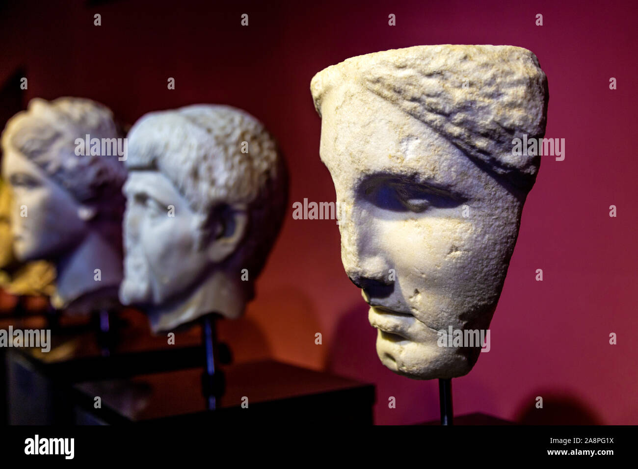 Antike Skulpturen im Museum von Fethiye, Türkei Stockfoto
