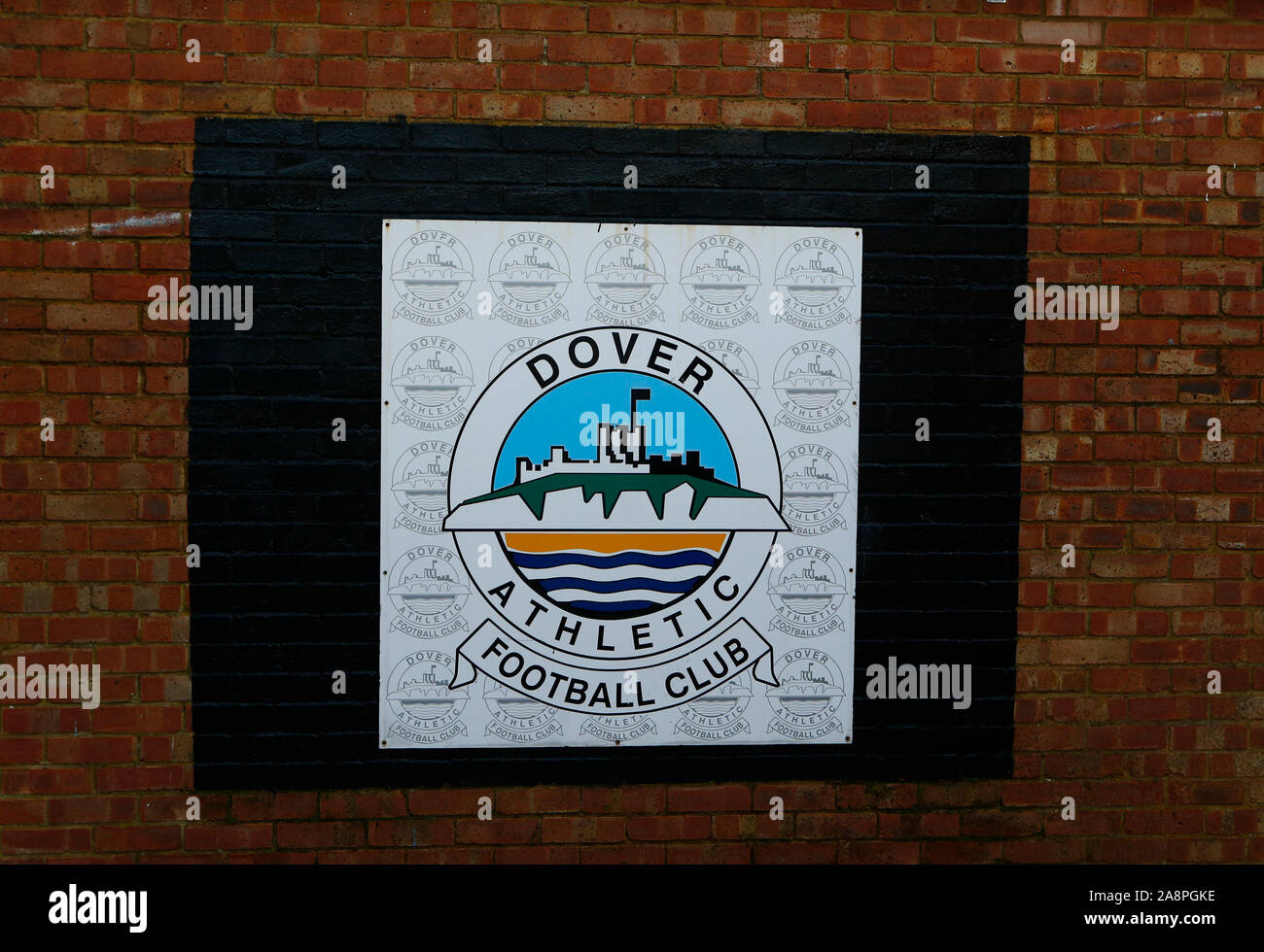 DOVER, Großbritannien. NOVEMBER 10 Abzeichen von Dover athletische während der FA Cup in die erste Runde zwischen Dover athletischen und Southend United an Crabble athletische Stockfoto