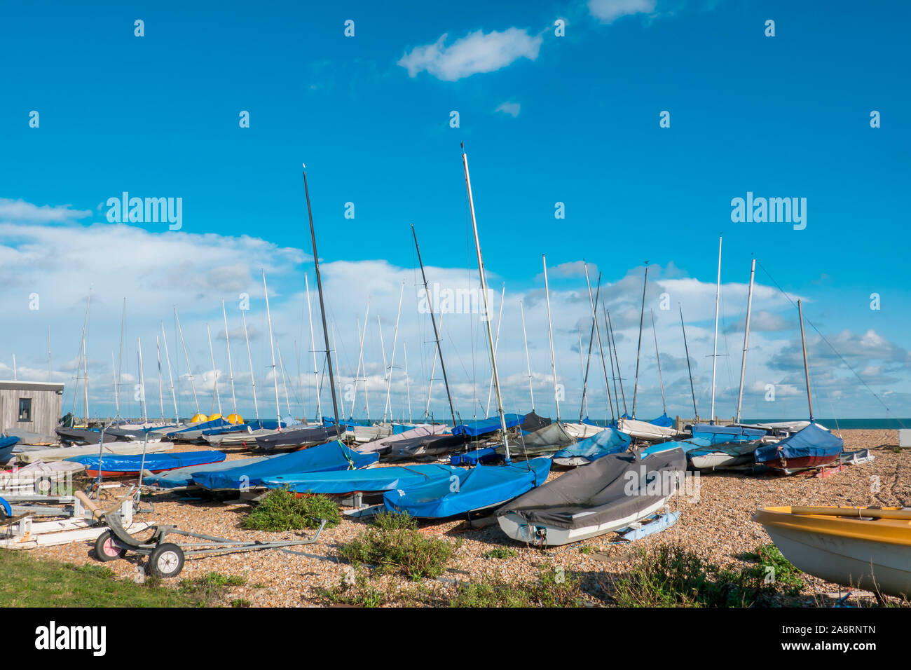 Sailing Dingies., Für, Winter, tiefen Segelclub, Deal, Kent, England Stockfoto