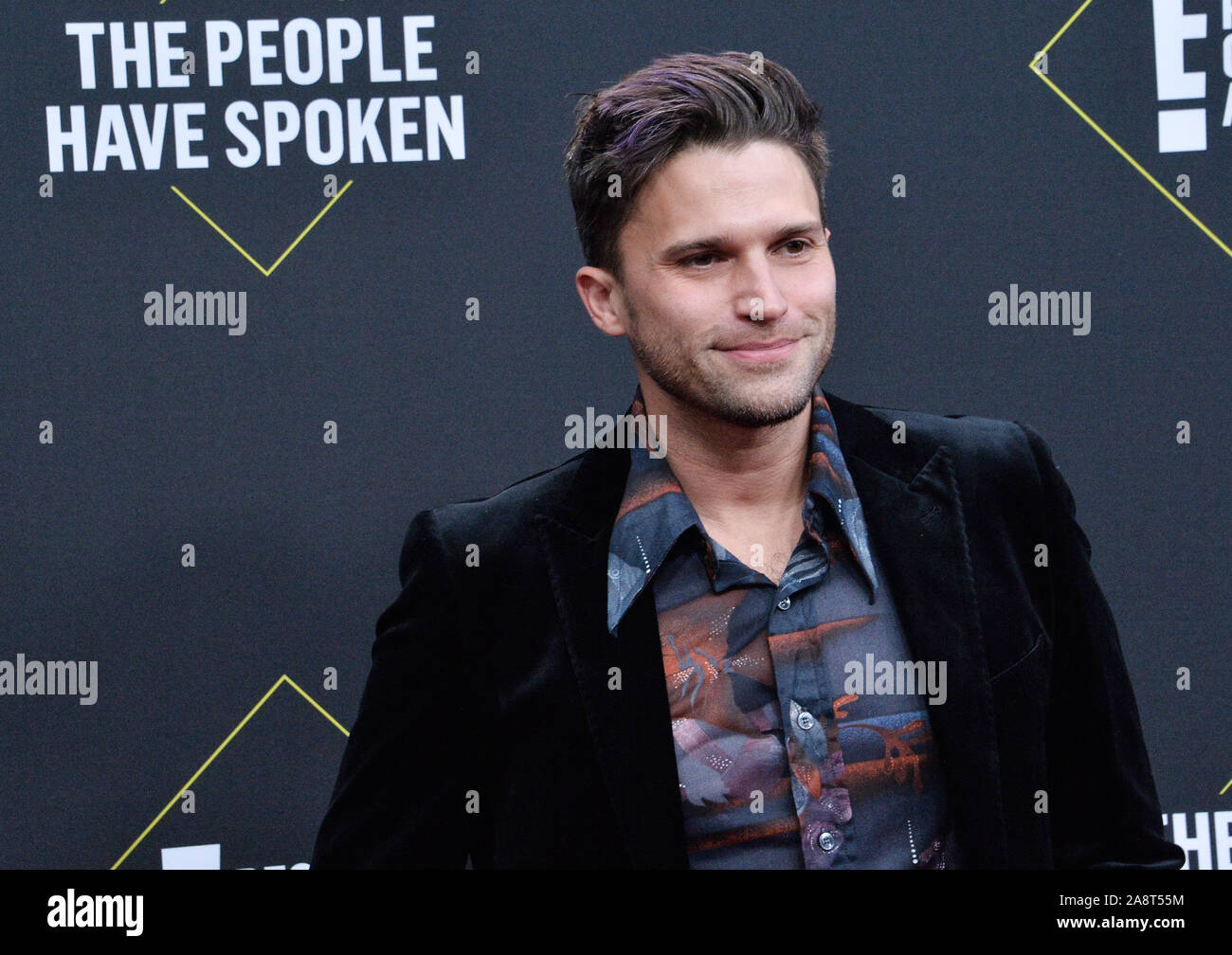 Santa Monica, USA. 11 Nov, 2019. Tom Schwartz kommt für die 45. jährlichen E! Der Menschen Choice Awards am Barker Hangar in Santa Monica, Kalifornien am Sonntag, 10. November 2019. Foto von Jim Ruymen/UPI Quelle: UPI/Alamy leben Nachrichten Stockfoto