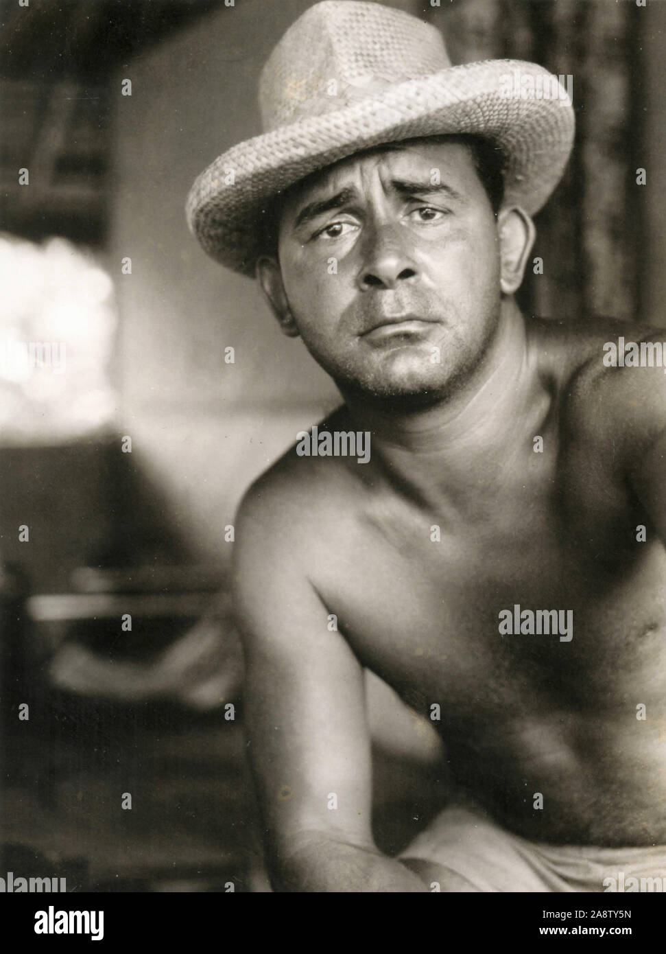 Mann mit stray Hut, Bora Bora, Französisch-polynesien 1956 Stockfoto