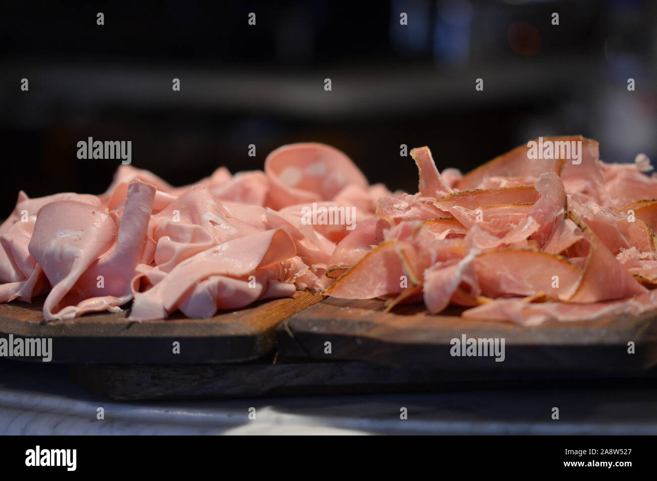Prosciutto, Speck & Mortadella Nahansicht Stockfoto