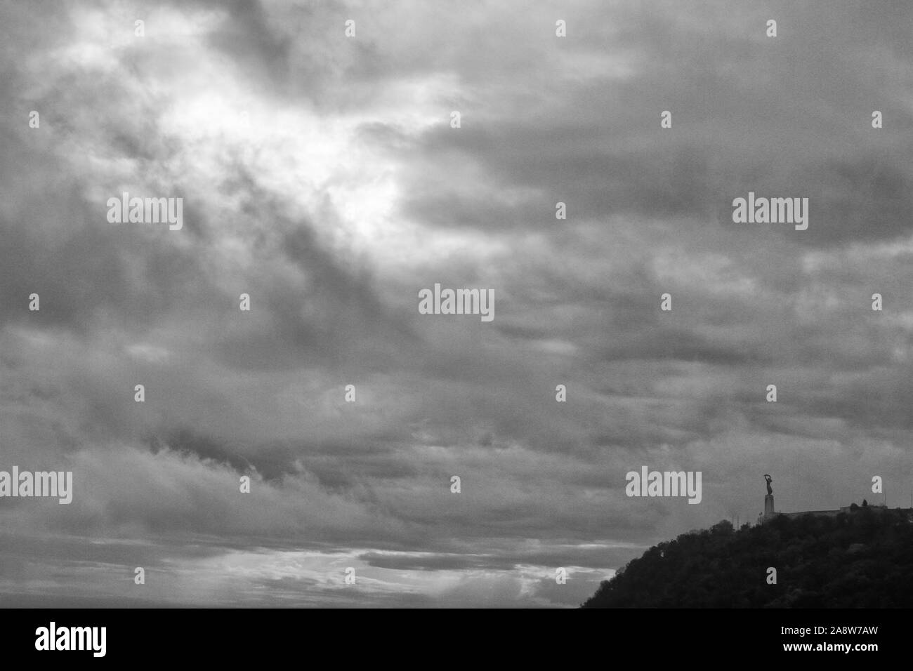 Liberty Statue auf den Gellertberg, nach einem Sturm Stockfoto