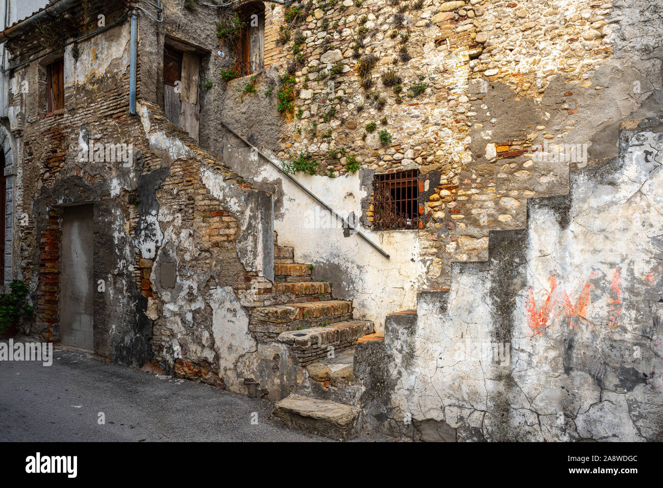 Haus in Portocannone, ein Dorf der Arbëreshë Kultur in Molise abgebrochen Stockfoto