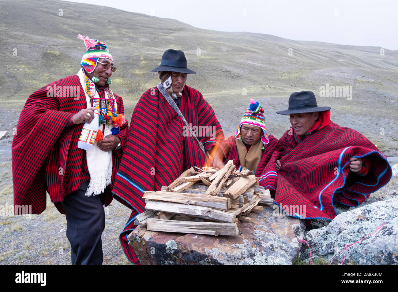 Pachamama mit Zeremonie Stockfoto