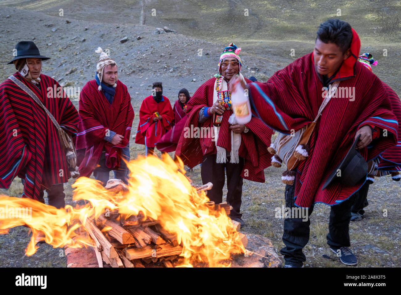 Pachamama mit Zeremonie Stockfoto