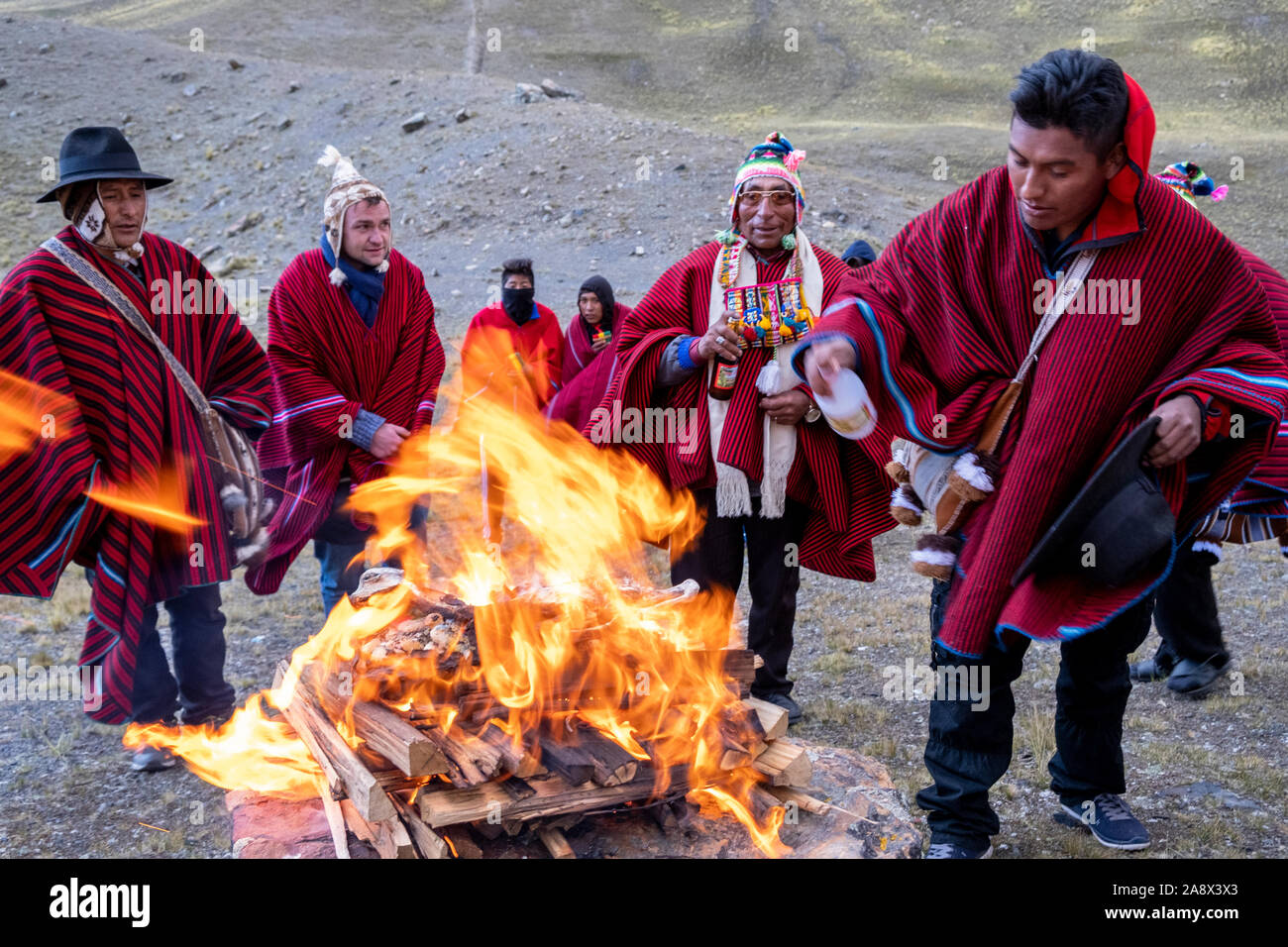 Pachamama mit Zeremonie Stockfoto