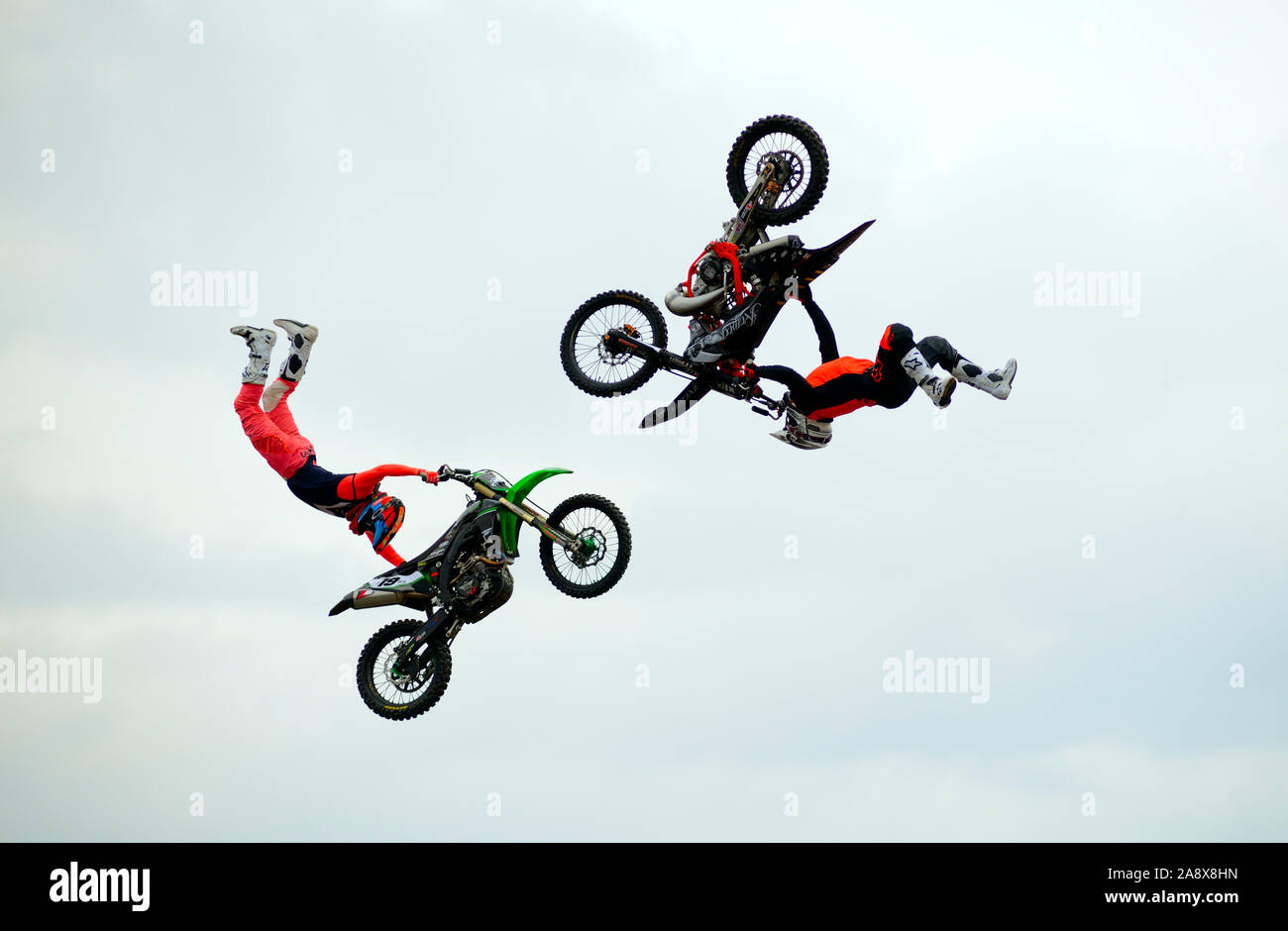 07 November 2019 - Italien, Lombardei, Mailand, EICMA, internationale Motorrad Ausstellung, DABOOT Freestyle Motocross Show Team Stockfoto