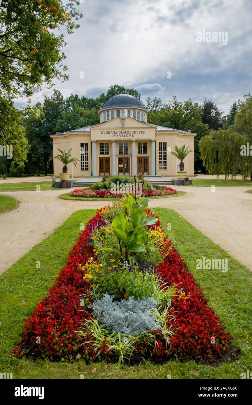 Glauber Federn Halle - Pavillon mit Mineralquellen - kleinen westböhmischen Kurort Franzensbad (Franzensbad) - Tschechische Republik Stockfoto