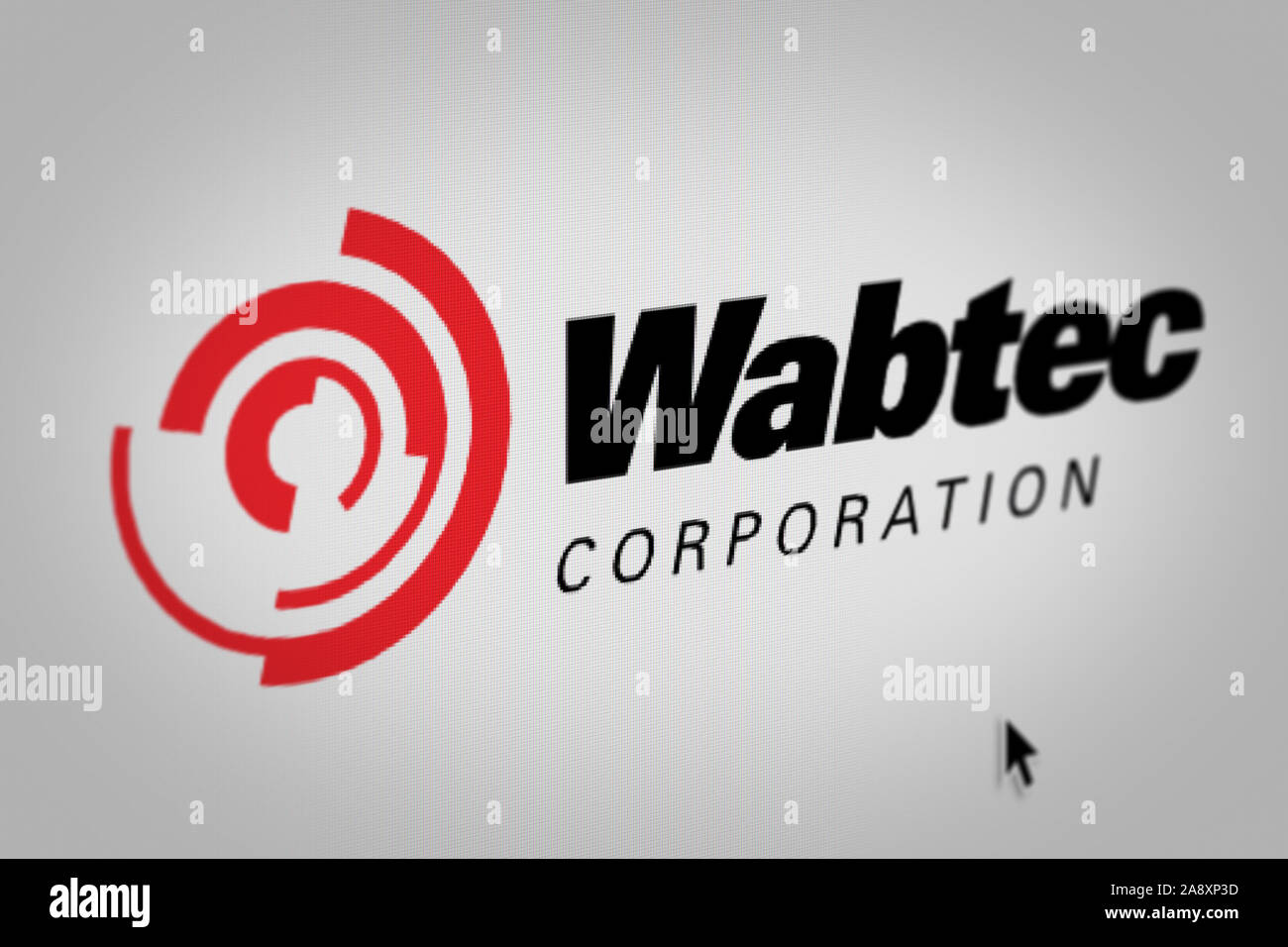 Logo der öffentlichen Unternehmen wabtec Corporation auf einem Bildschirm in der Nähe angezeigt. Credit: PIXDUCE Stockfoto