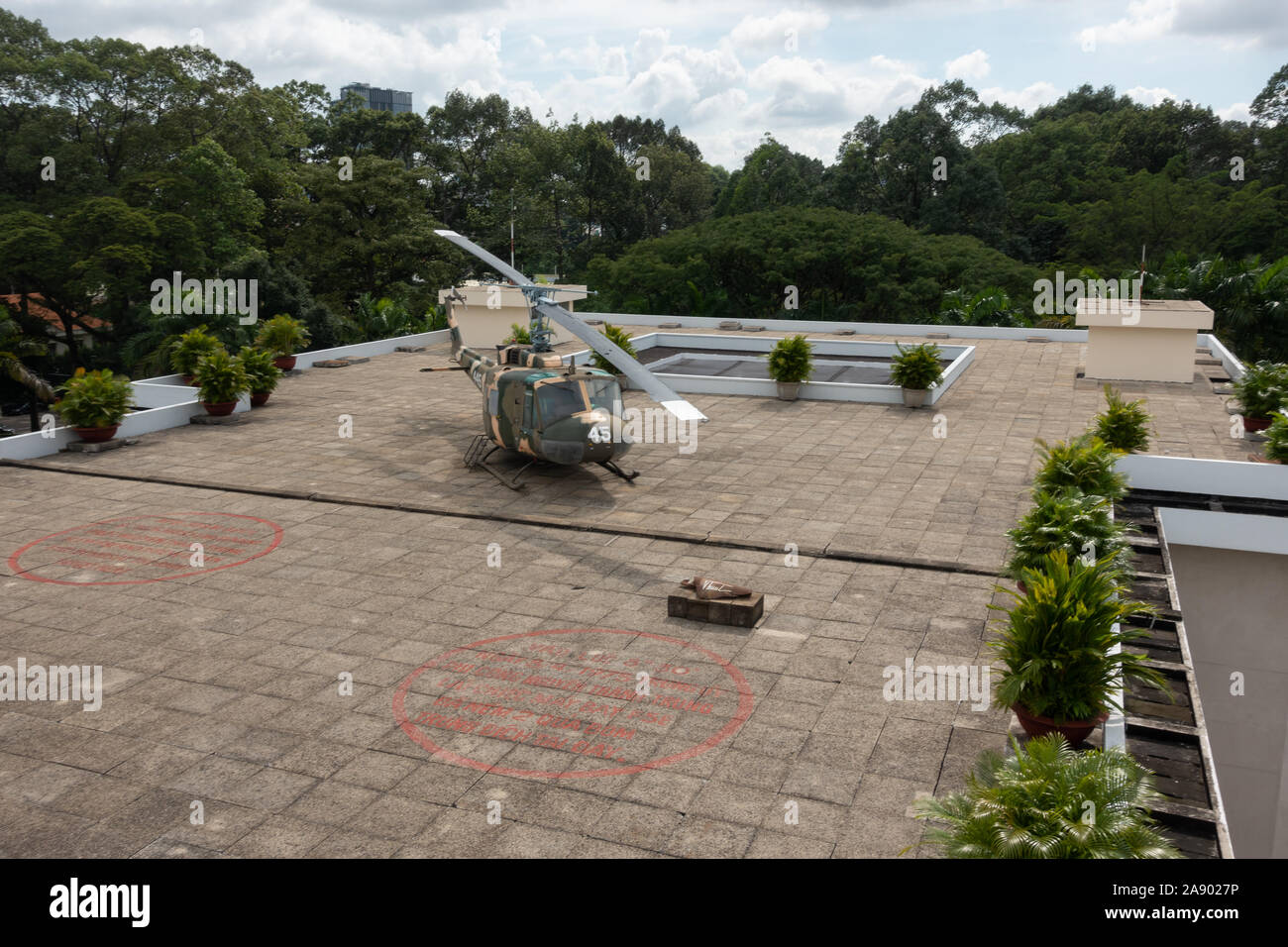 Das Dach und ein Hubschrauberlandeplatz hubschrauberlandeplatz an der Unabhängigkeit Palace in Ho Chi Minh Stadt Saigon Vietnam Stockfoto