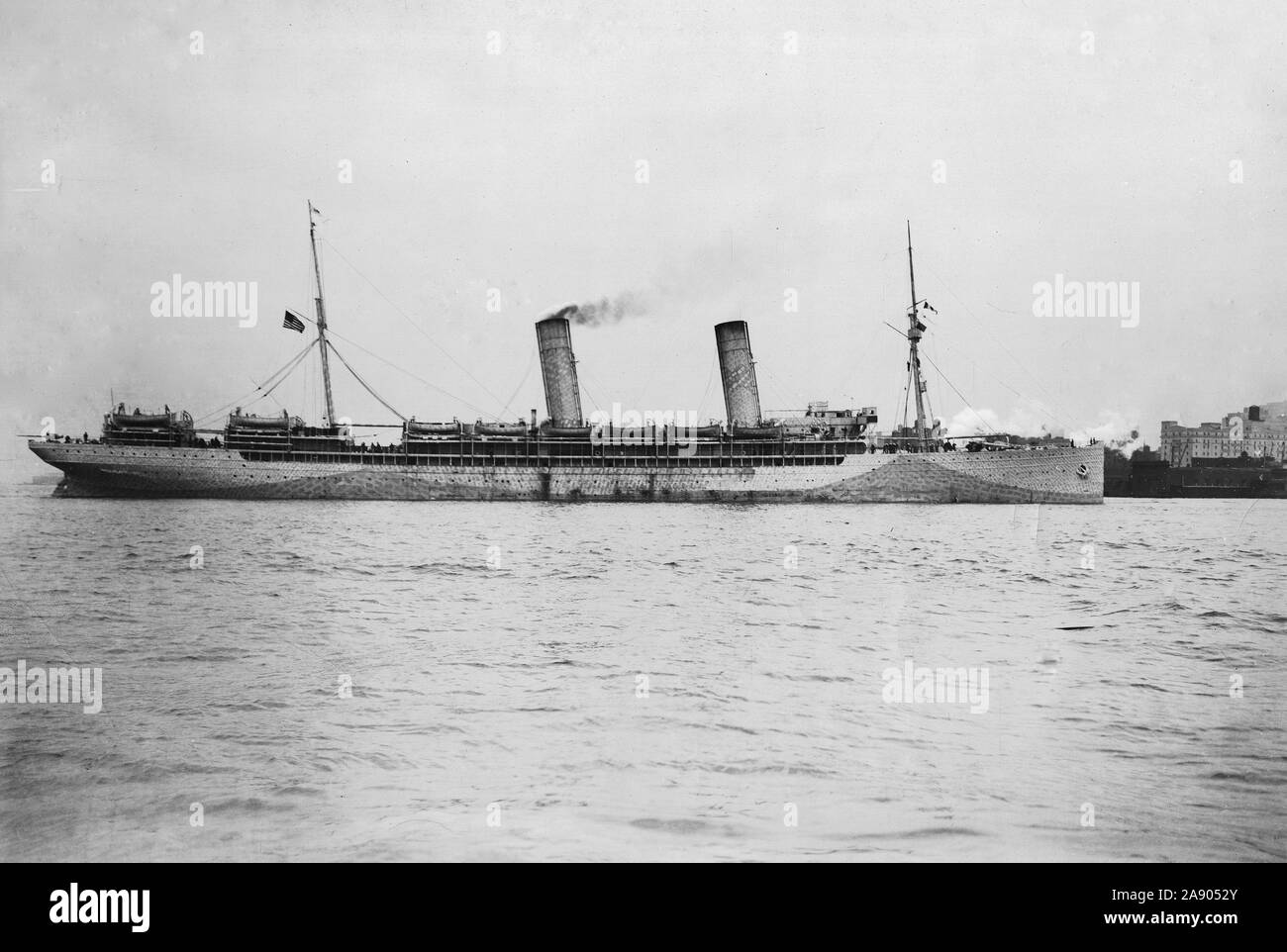 November 1917 getarnten Amerikanischen Liner. Dampfschiff St. Paul, Mackay System der Tarnung Stockfoto