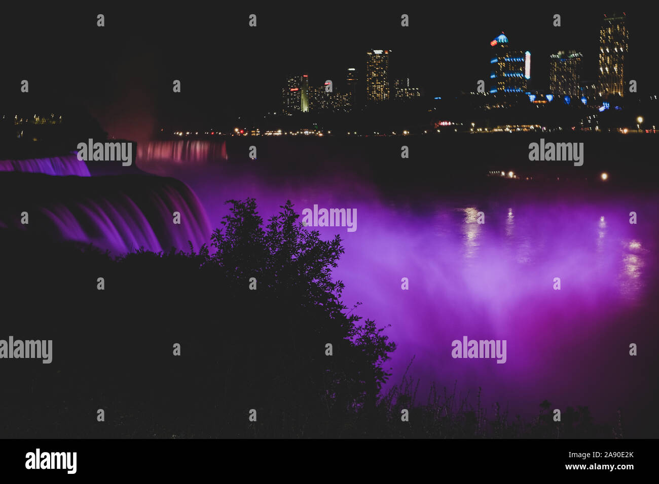Light Display am Niagara Falls Stockfoto