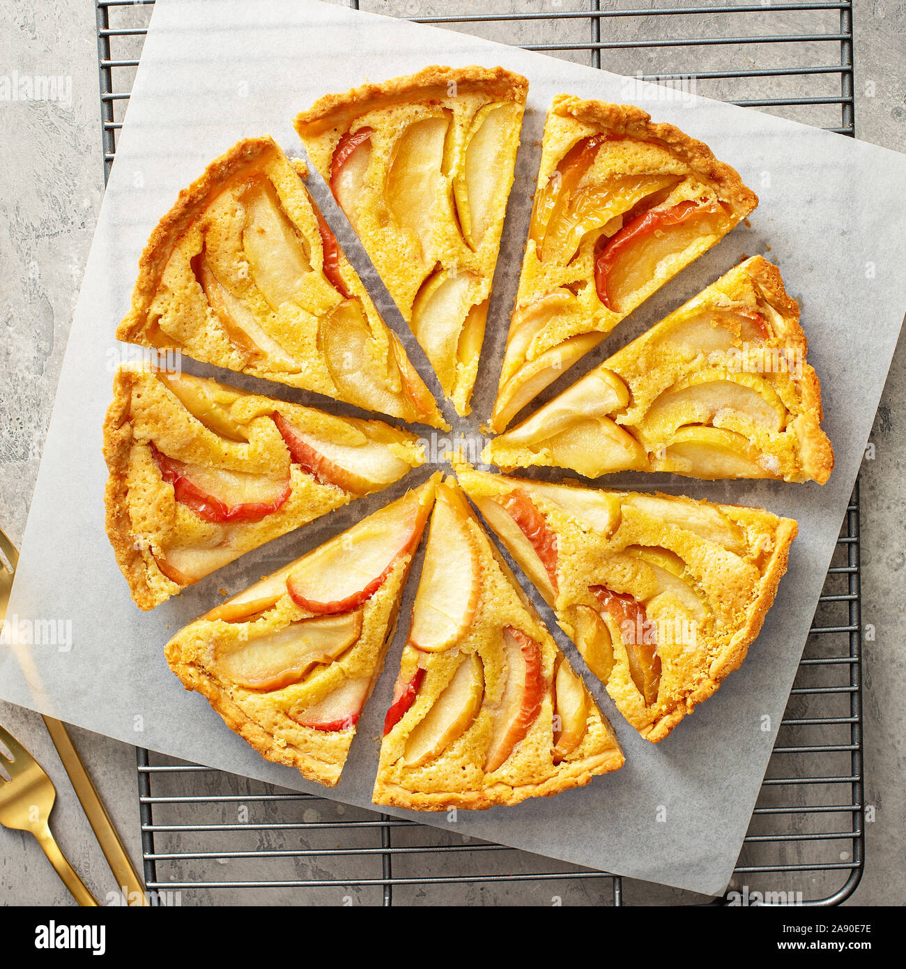 Apple pudding Kuchen oder Torte mit mürbteig Base Stockfoto