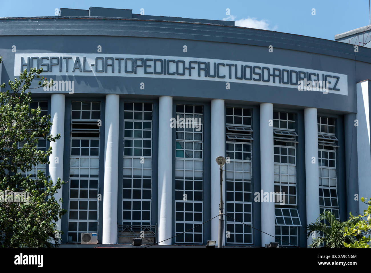 Hospital-Ortopedico-fructuoso-Rooriguez D-Cuba auf der Avenida de los Presidentes y calle 29, Plaza, Havanna, Kuba Stockfoto
