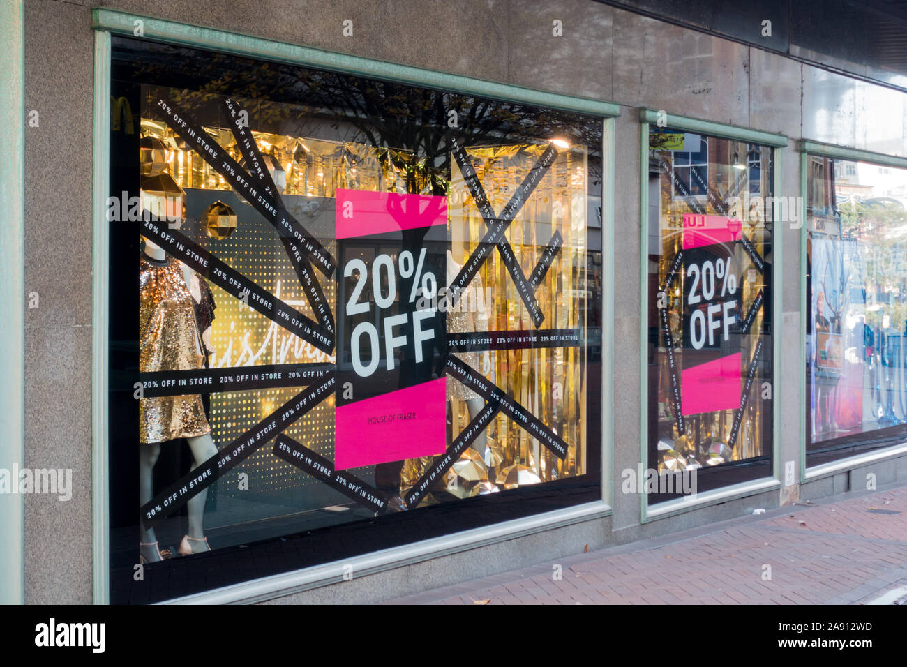 20% Rabatt Angebot in House of Fraser Schaufenster. Großbritannien Stockfoto