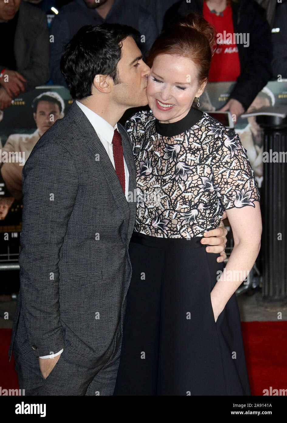 Jan 11, 2017 - London, England, UK-Live bei Nacht' Europäische Premiere, BFI Southbank - Roter Teppich Ankünfte Foto zeigt: Chris Messina Stockfoto