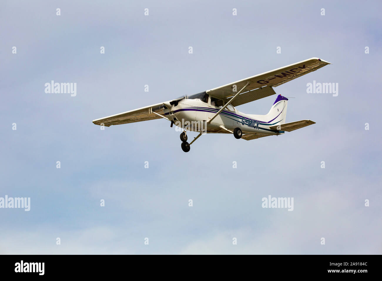 Reims Cessna F 172 N Skyhawk G-MICK Stockfoto