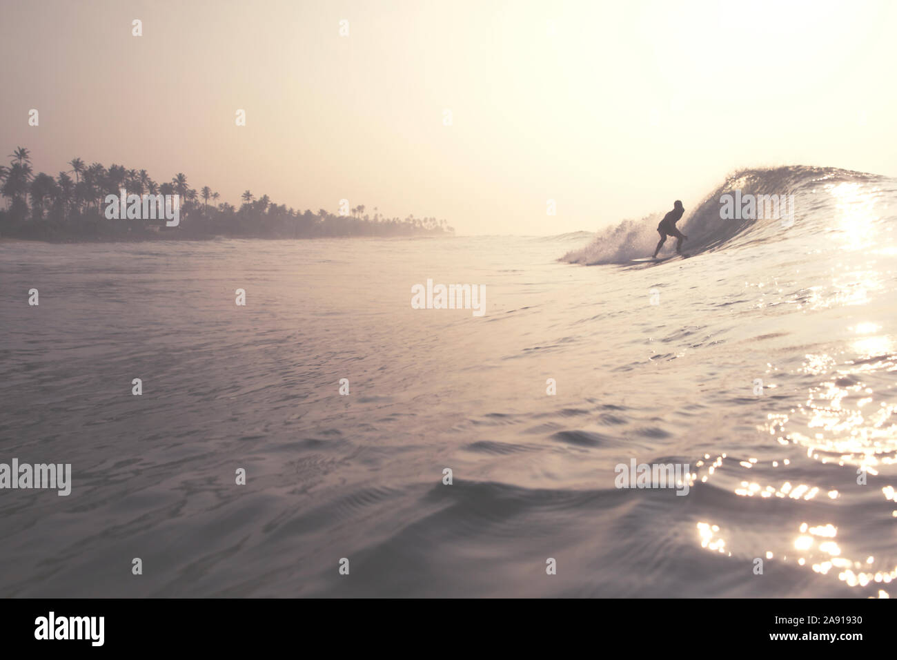 Silhouette der surfer Stockfoto