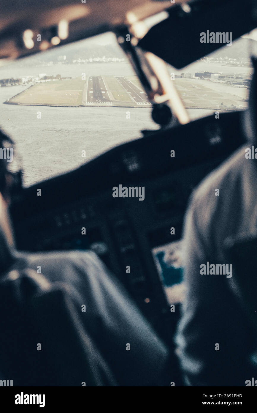 Flughafen von Flugzeug-cockpits gesehen Stockfoto