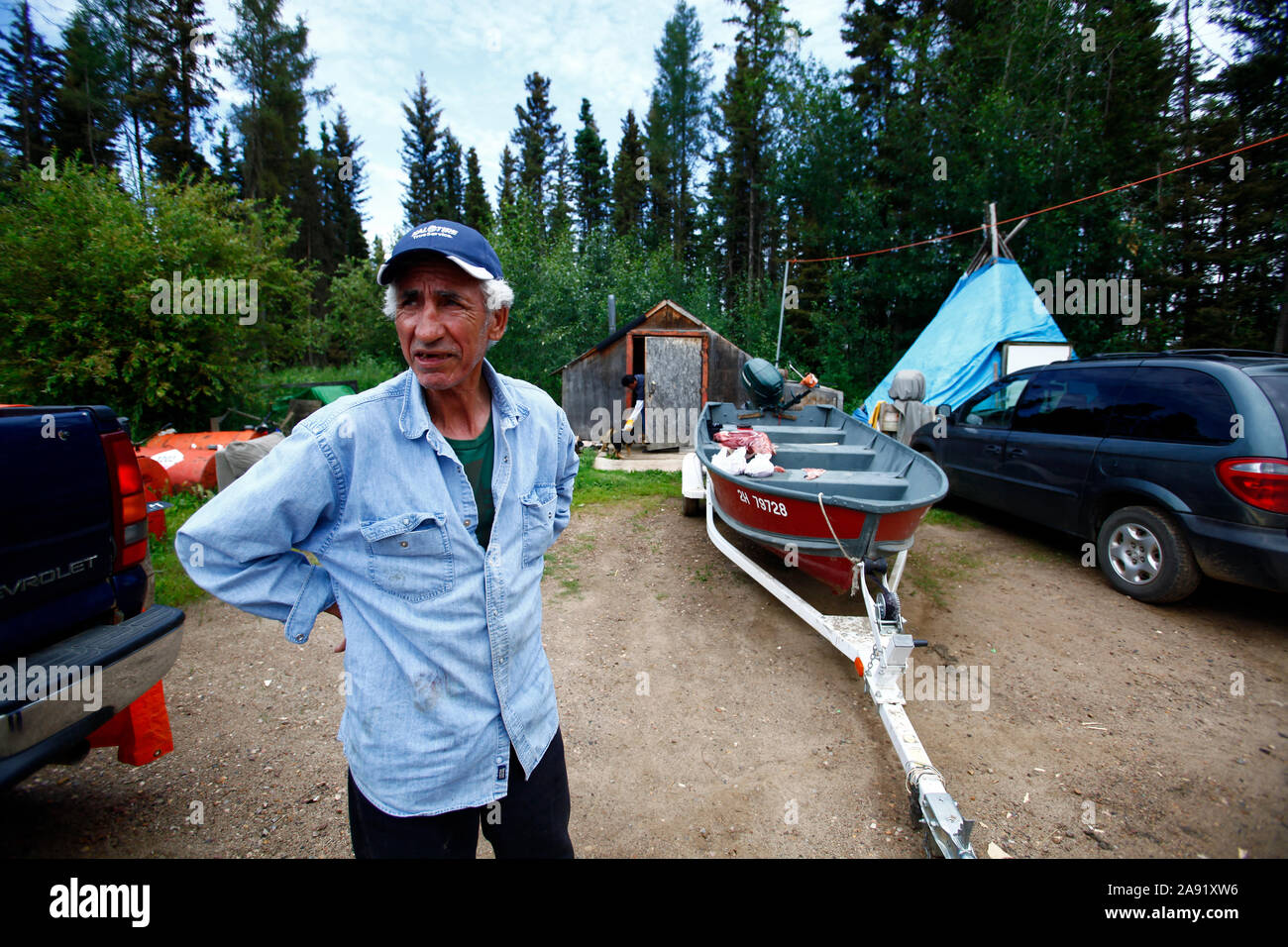 Leute, die im Fort McKay leben, sind über die Umweltauswirkungen, die das sand Unternehmen in ihrer Nachbarschaft zu betreiben besorgt. Howard LeCorde der Chipewyan Band der ersten Nation. Stockfoto