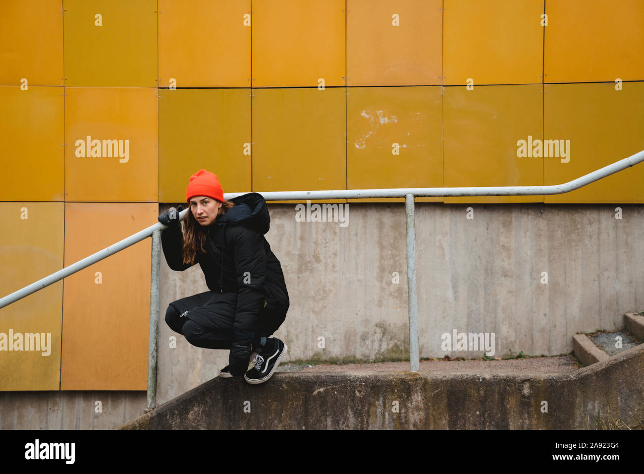 Frau, Blick in die Kamera Stockfoto