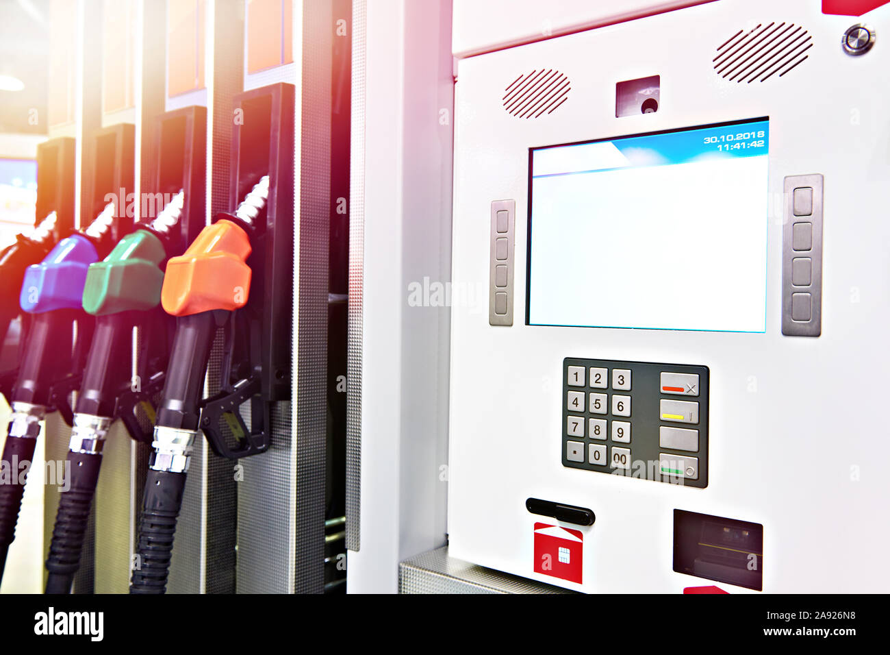 Payment Terminal moderne Tankstelle für Autos Stockfoto