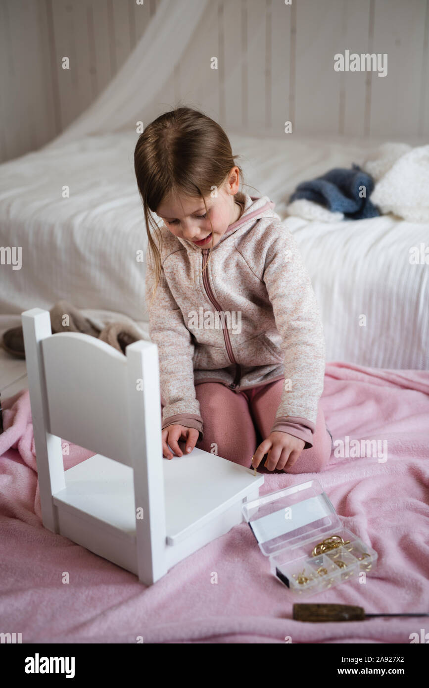 Mädchen spielen Stockfoto