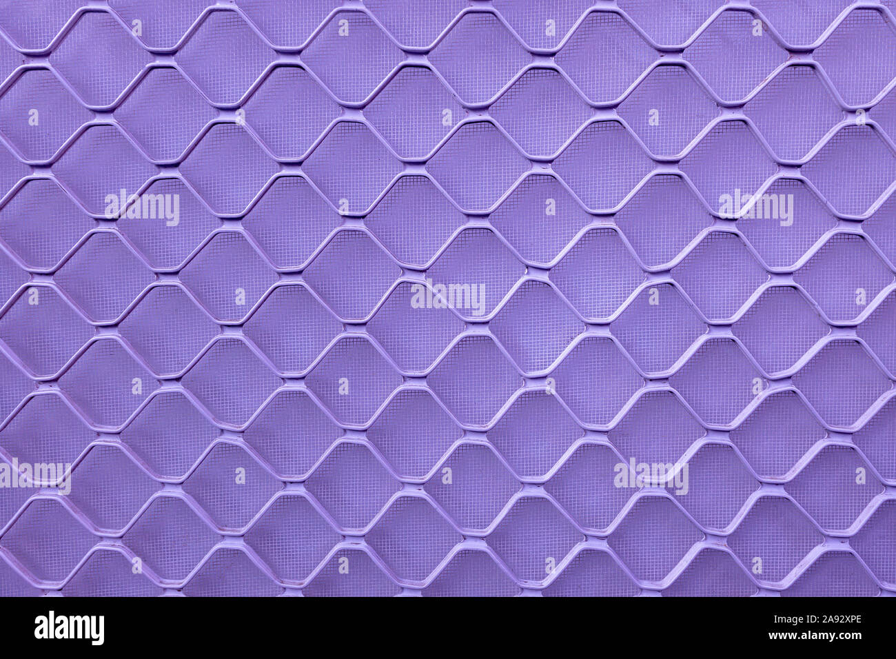 Rhombische Textur Hintergrund der violetten Farbe. Vorderansicht. Stockfoto