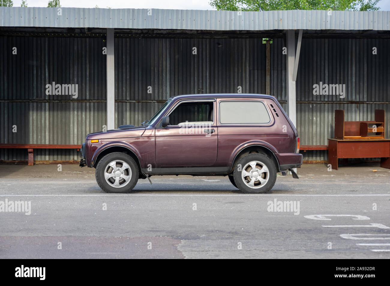 Lada Niva über Tschernobyl checkpoint Dytyatky Stockfoto