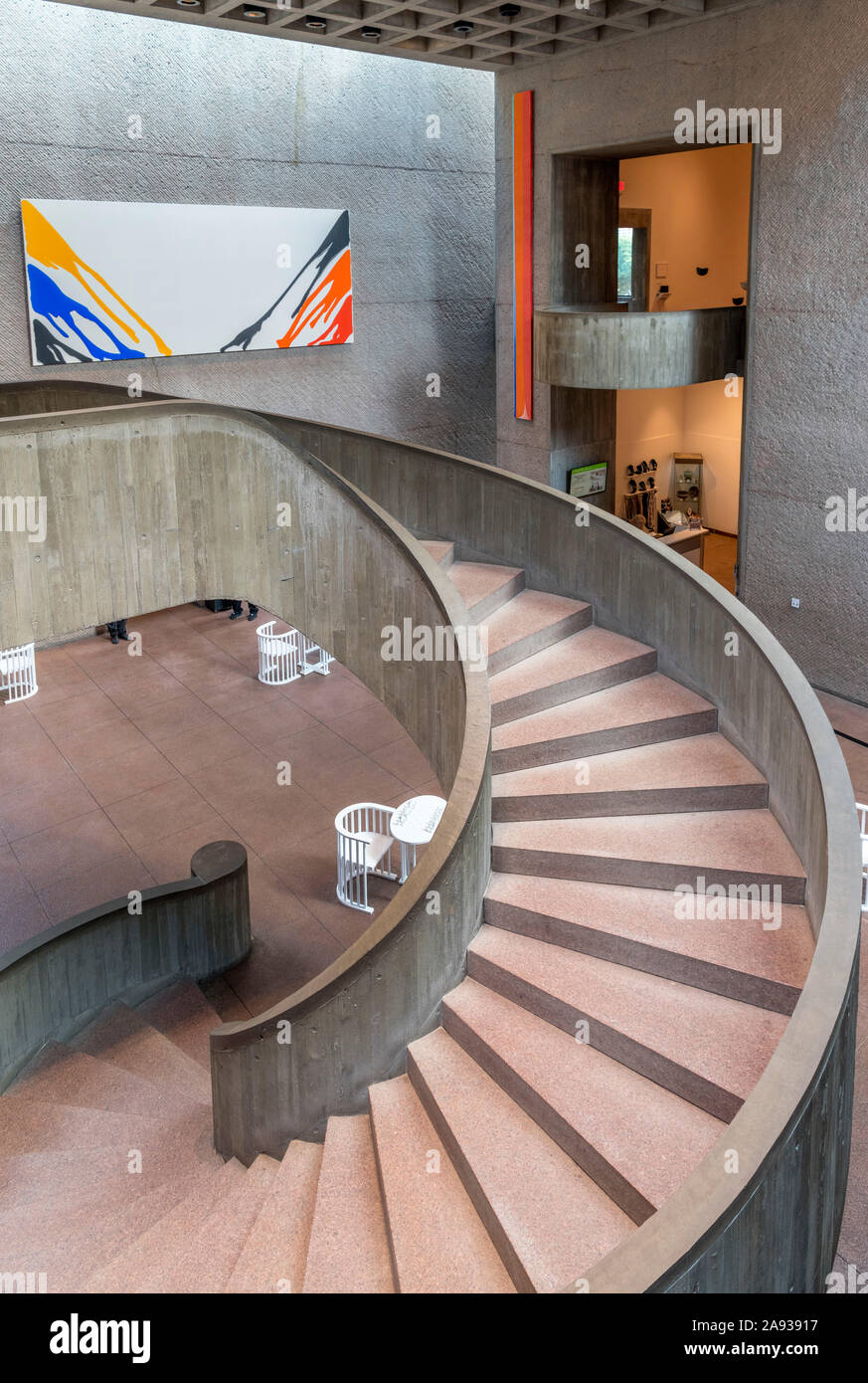 Treppe in der Lobby des Everson Museum of Art, Syracuse, New York State, USA Stockfoto