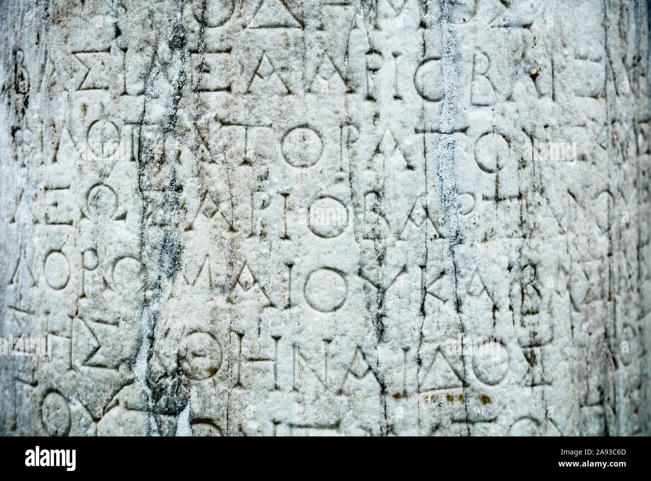 Antike griechische Schrift. Akropolis, Athen, Griechenland. Stockfoto