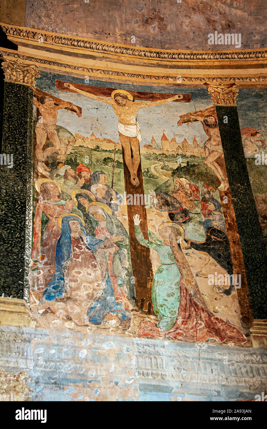 Europa, Frankreich, Pommiers, Kloster von Vieux Pommiers, Priorat, 11 C., Castelated Kloster, befestigte, Römische Brücke, Römischer Meilenstein, 1.c. BCE, Stockfoto