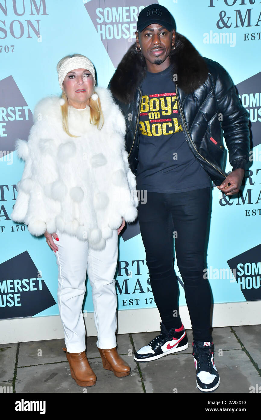 London, Großbritannien. 12. Nov 2019. Vanessa Feltz und Ben Ofoedu arrivers Skate im Somerset House mit Fortnum & Mason Launch Party, London, Somerset House, 12. November 2019, London, UK. Stockfoto