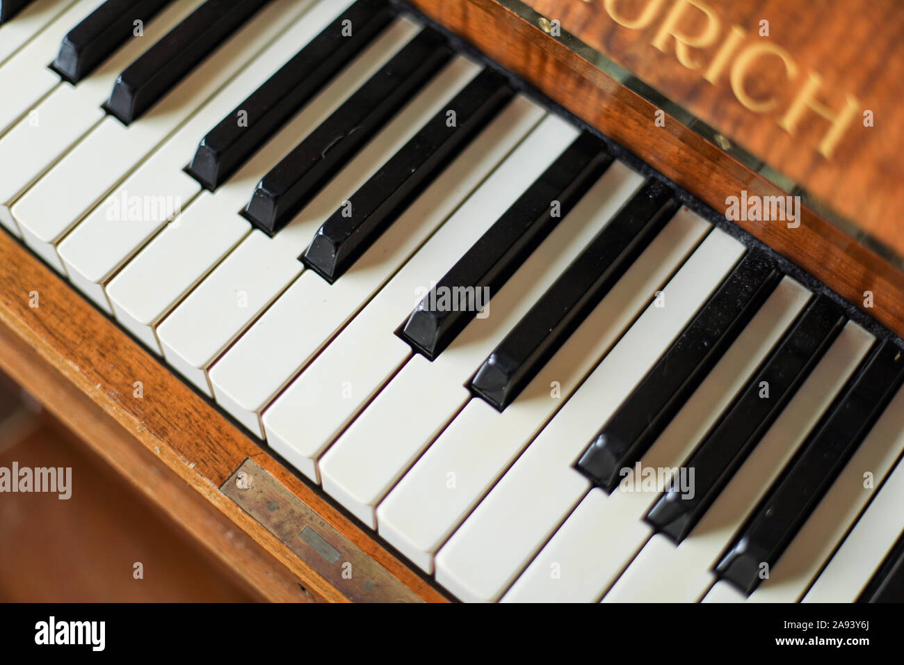 Klavier-Tastatur Stockfoto