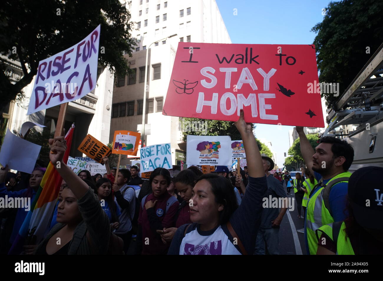 Los Angeles, Kalifornien, USA, 12. Okt., 2019. Hunderte von Los Angeles Studentenproteste Präsident des Trump Entscheidung DACA Politik aufzuheben. Stockfoto