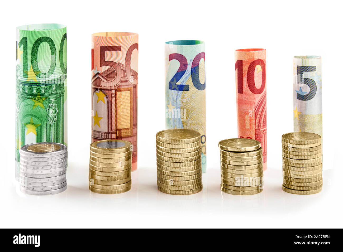 Euro vor weißem Hintergrund Stockfoto