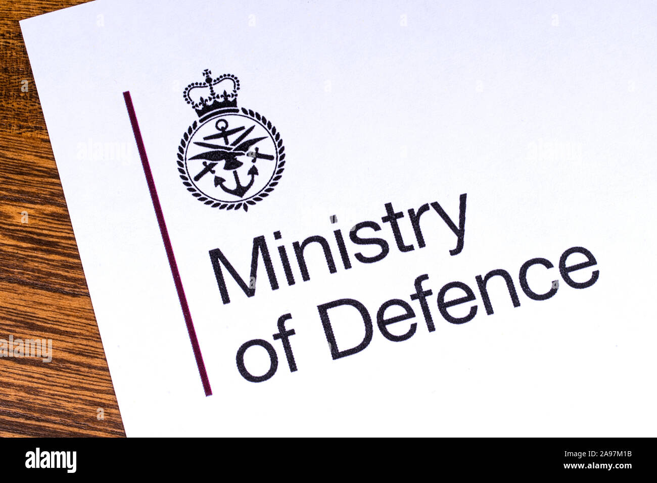 London, UK, 12. März 2019: Logo der britischen Verteidigungsministerium, dargestellt auf einem Stück Papier oder Gebrauchsinformation. Stockfoto London, UK, 12. März 2019: Logo der britischen Verteidigungsministerium, dargestellt auf einem Stück Papier oder Gebrauchsinformation. Stockfoto