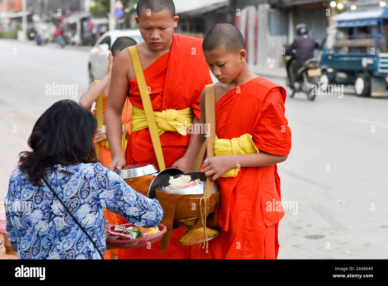 Morgen soll für buddhistische Mönche, Luang Prabang, Laos Stockfoto