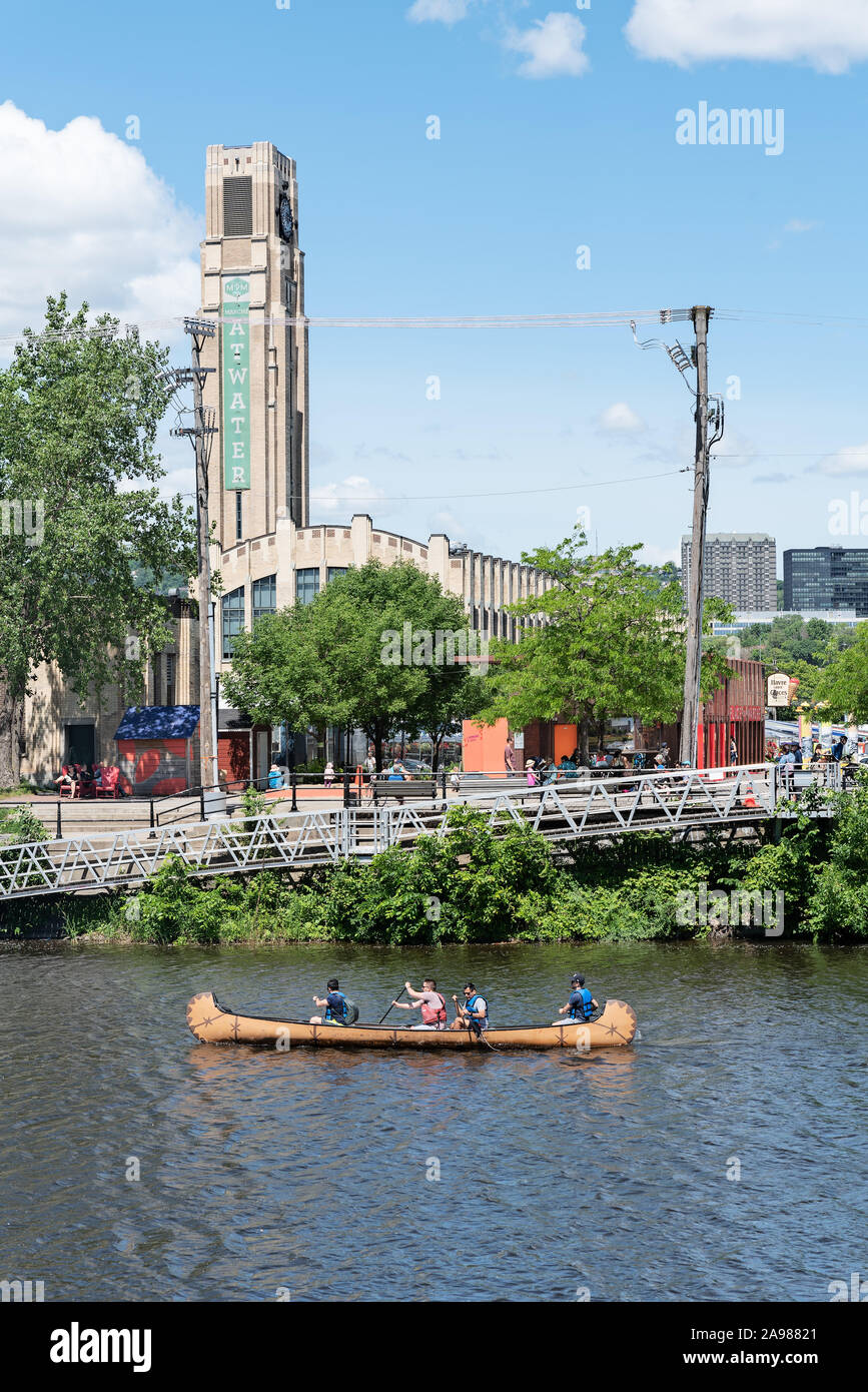 Lachine Canal und Atwater Market, Griffintown, Montreal, Quebec, Kanada Stockfoto